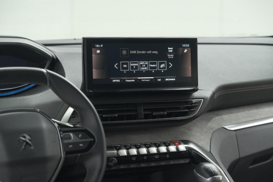 Peugeot 5008 PureTech 130 GT | Camera | Adaptieve Cruise Control | Dodehoekdetectie | Navigatie