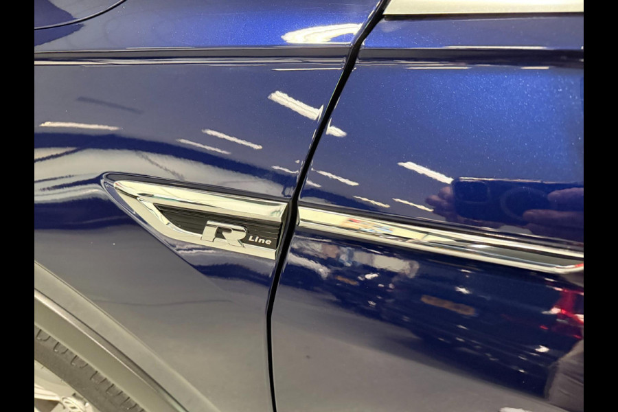 Volkswagen Tiguan 1.4 TSI ACT R-LINE PANO/V-COCKPIT/NAVI/LED/ECC/PDC/CRUISE///