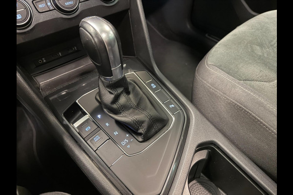 Volkswagen Tiguan 1.4 TSI ACT R-LINE PANO/V-COCKPIT/NAVI/LED/ECC/PDC/CRUISE///