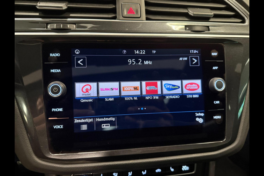 Volkswagen Tiguan 1.4 TSI ACT R-LINE PANO/V-COCKPIT/NAVI/LED/ECC/PDC/CRUISE///