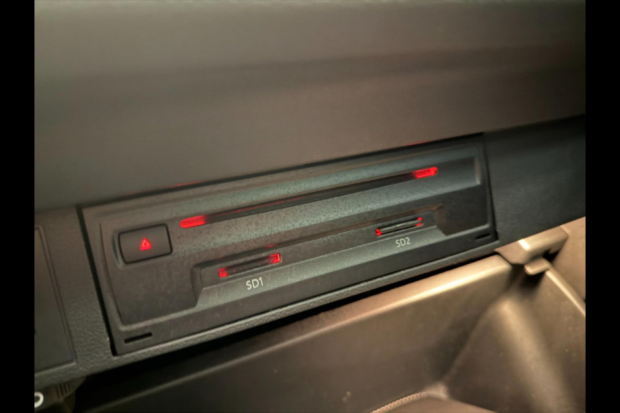 Volkswagen Tiguan 1.4 TSI ACT R-LINE PANO/V-COCKPIT/NAVI/LED/ECC/PDC/CRUISE///