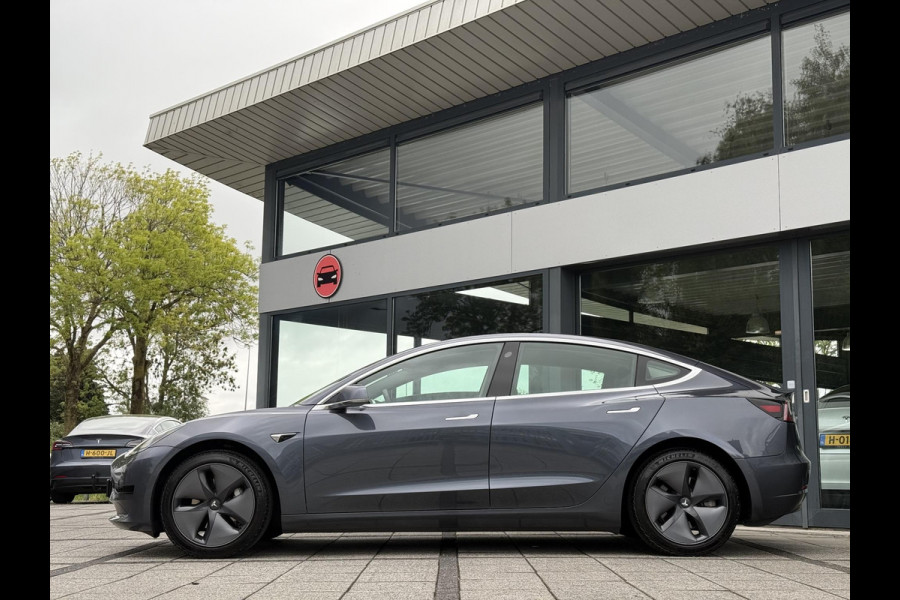 Tesla Model 3 Range Plus RWD | Autopilot | Panorama | Leder |