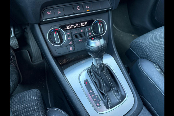 Audi Q3 1.4 TFSI CoD Sport 2x S Line 150pk | Panodak | LED | Navigatie | Sport Stoelen Half Leder | Climate Control | 19'' L.M. |