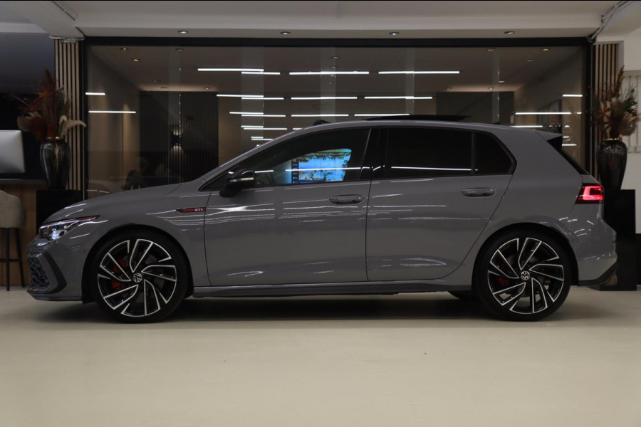 Volkswagen Golf 2.0 TSI GTI /PANO/IQ/KEYLES/CAM/H&K/HUD/VOLL