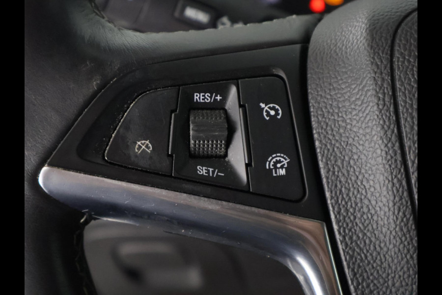 Opel Mokka 1.4 Turbo Business+ Two-Tone | Navigatie | Trekhaak | Parkeersensoren | Privacy Glass |