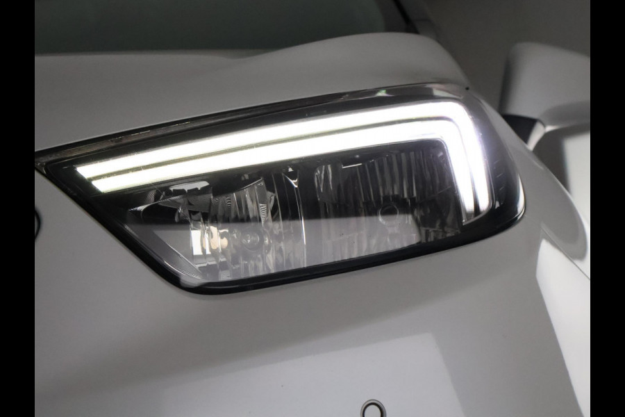 Opel Mokka 1.4 Turbo Business+ Two-Tone | Navigatie | Trekhaak | Parkeersensoren | Privacy Glass |