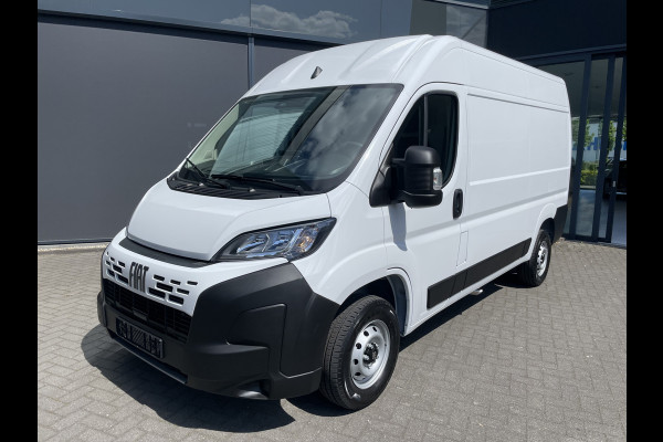 Fiat Ducato 3.0T GB L2H2 2.2 MultiJet S&S Zijschuifdeur rechts - Cruise control -  tussenschot volledig - Achteruitrijcamera - Parkeersensoren achter - bluetooth - Radio - Navigatie - Airco - Lane Assist