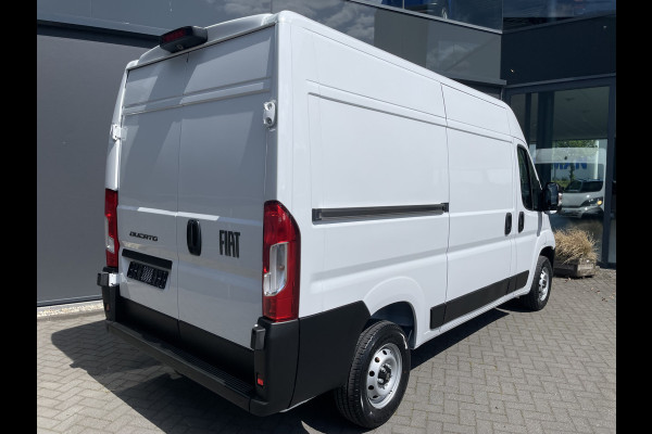 Fiat Ducato 3.0T GB L2H2 2.2 MultiJet S&S Zijschuifdeur rechts - Cruise control -  tussenschot volledig - Achteruitrijcamera - Parkeersensoren achter - bluetooth - Radio - Navigatie - Airco - Lane Assist