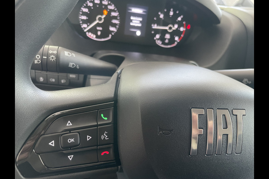 Fiat Ducato 3.0T GB L2H2 2.2 MultiJet S&S Zijschuifdeur rechts - Cruise control -  tussenschot volledig - Achteruitrijcamera - Parkeersensoren achter - bluetooth - Radio - Navigatie - Airco - Lane Assist