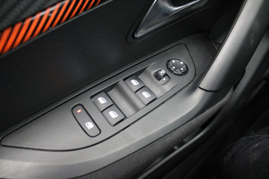 Peugeot 2008 1.2 PureTech Active