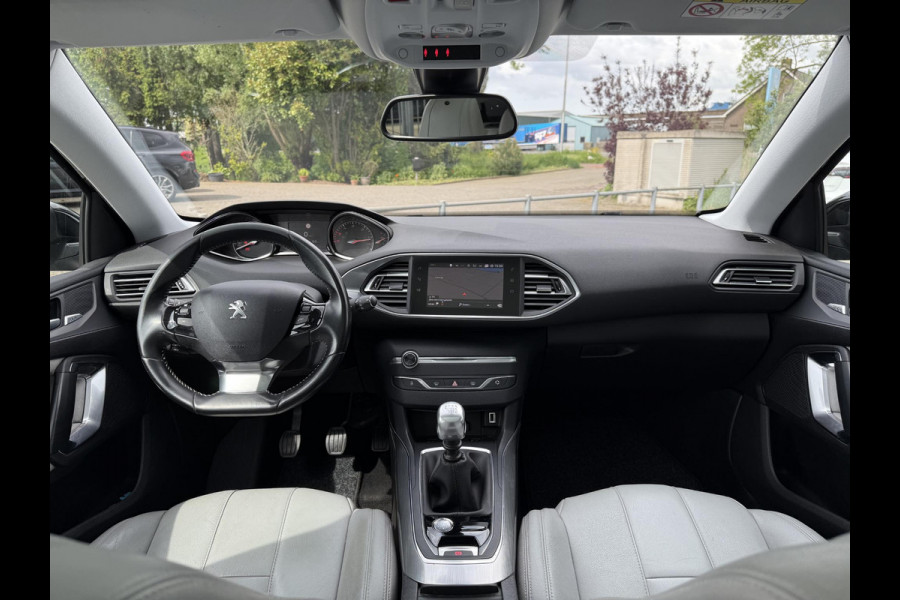 Peugeot 308 1.5 BlueHDi GT-Line 130pk Leder | Denon | Panorama | Trekhaak |
