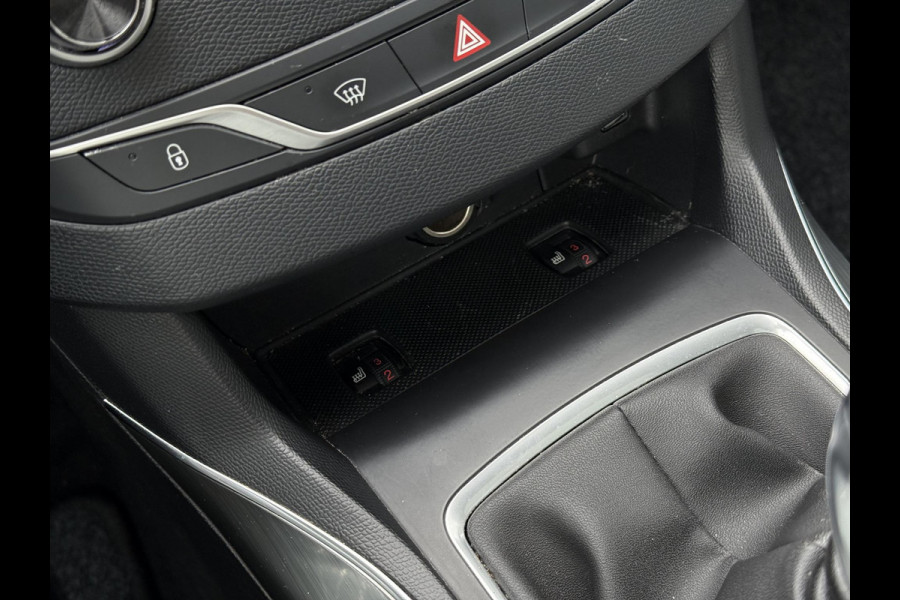Peugeot 308 1.5 BlueHDi GT-Line 130pk Leder | Denon | Panorama | Trekhaak |