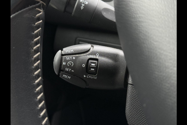 Peugeot 308 1.5 BlueHDi GT-Line 130pk Leder | Denon | Panorama | Trekhaak |