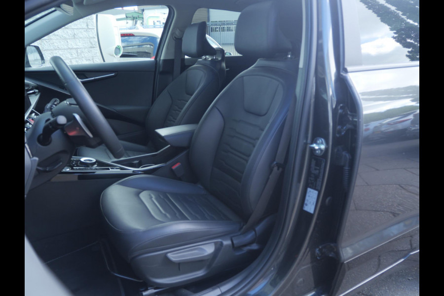 Kia Niro EV DynamicPlusLine 64.8 kWh | Camera | Cruise | Carplay | Navi | Stoel-stuurverwarming| Schuif-kanteldak |