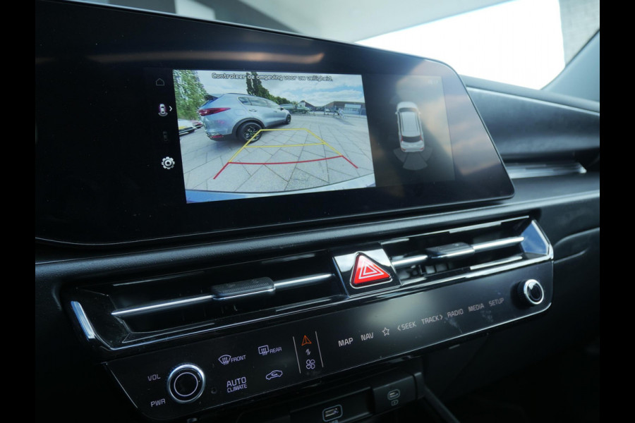 Kia Niro EV DynamicPlusLine 64.8 kWh | Camera | Cruise | Carplay | Navi | Stoel-stuurverwarming| Schuif-kanteldak |
