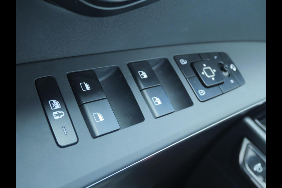Kia Niro EV DynamicPlusLine 64.8 kWh | Camera | Cruise | Carplay | Navi | Stoel-stuurverwarming| Schuif-kanteldak |