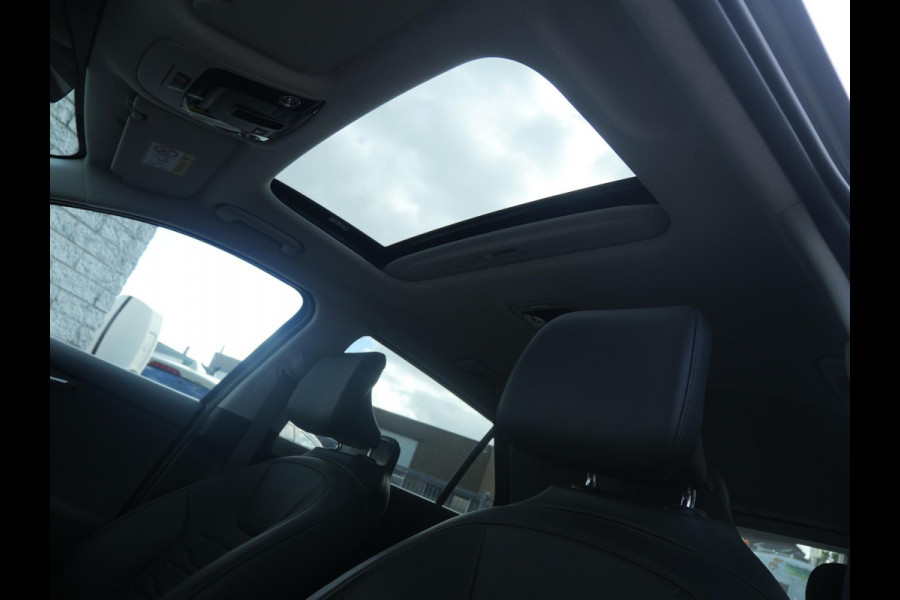 Kia Niro EV DynamicPlusLine 64.8 kWh | Camera | Cruise | Carplay | Navi | Stoel-stuurverwarming| Schuif-kanteldak |