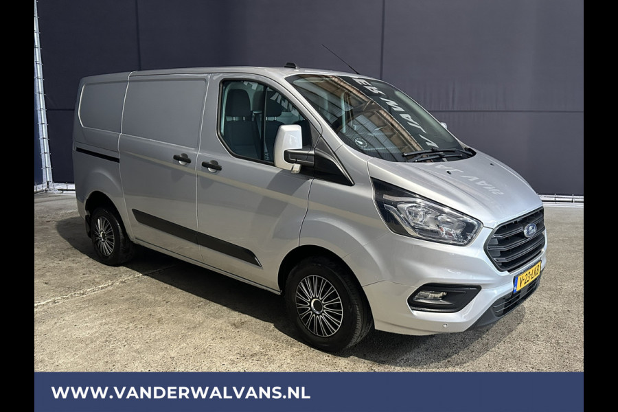 Ford Transit Custom 2.0 TDCI 131pk L1H1 Euro6 Airco | Camera | LED | Cruisecontrol | Apple Carplay Android Auto, 2500kg Trekhaak, Parkeersensoren, Stoelverwarming, Verwarmde voorruit, Bijrijdersbank