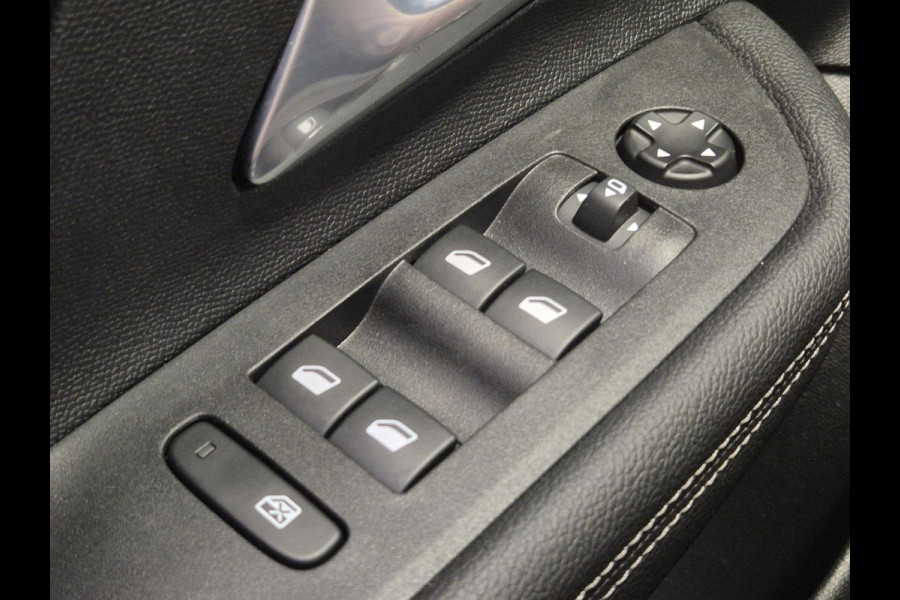 Opel Mokka Electric Level 4 50 kWh | Navigatie | Achteruitrijcamera | Stoel/Stuurverwarming | Apple Carplay/Android Auto |