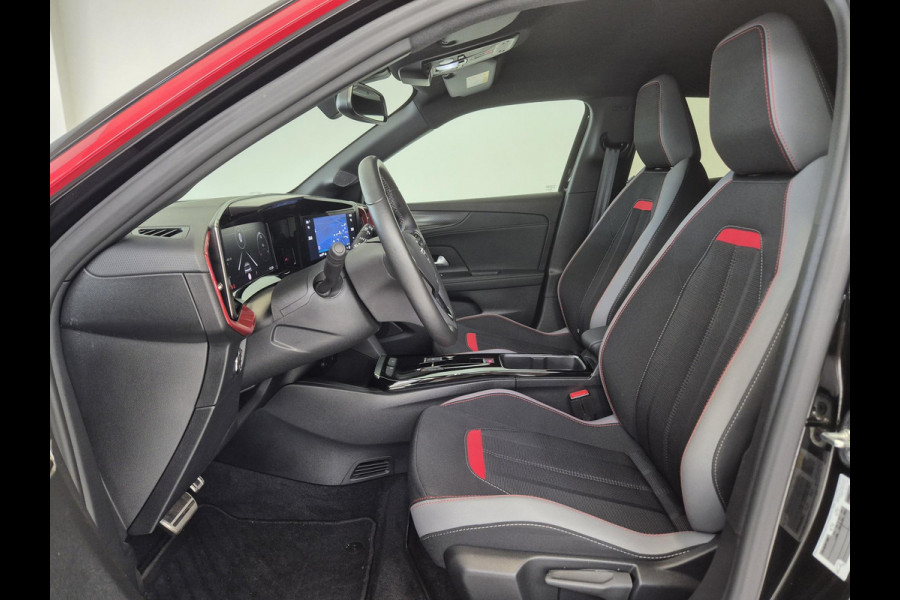 Opel Mokka Electric Level 4 50 kWh | Navigatie | Achteruitrijcamera | Stoel/Stuurverwarming | Apple Carplay/Android Auto |