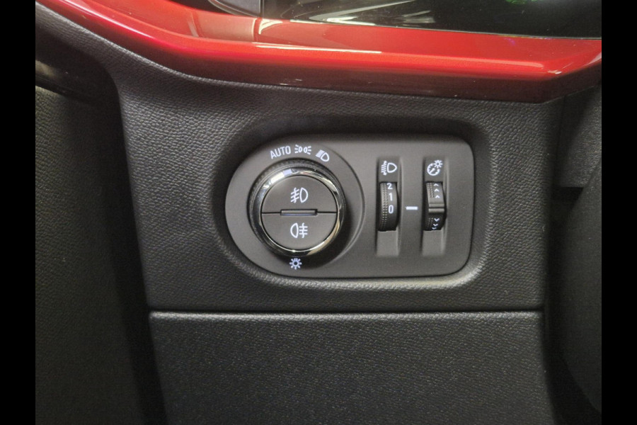 Opel Mokka Electric Level 4 50 kWh | Navigatie | Achteruitrijcamera | Stoel/Stuurverwarming | Apple Carplay/Android Auto |