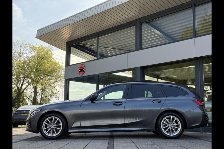 BMW 3 Serie Touring 318d Aut. 150pk Bus. Exe Ed. | Navi | ECC | Trekhaak |