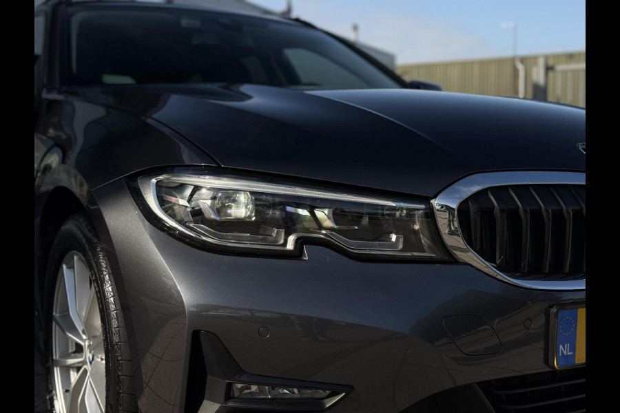 BMW 3 Serie Touring 318d Aut. 150pk Bus. Exe Ed. | Navi | ECC | Trekhaak |