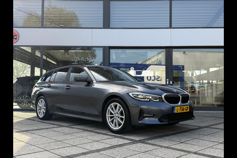 BMW 3 Serie Touring 318d Aut. 150pk Bus. Exe Ed. | Navi | ECC | Trekhaak |