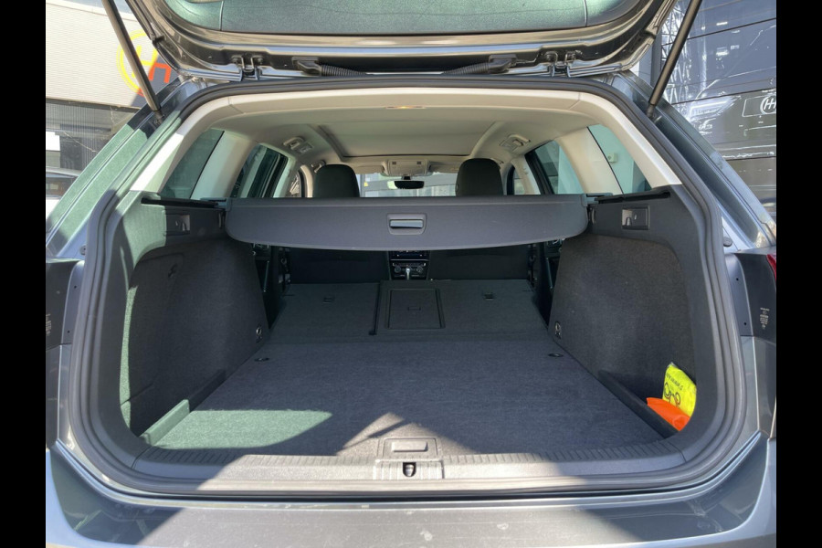 Volkswagen GOLF Variant 1.0 TSI Comfortline|DSG|PANO|ACC|STOELVERWARMING