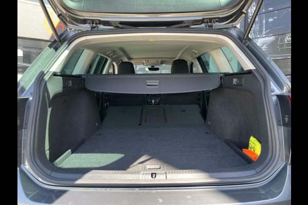 Volkswagen GOLF Variant 1.0 TSI Comfortline|DSG|PANO|ACC|STOELVERWARMING