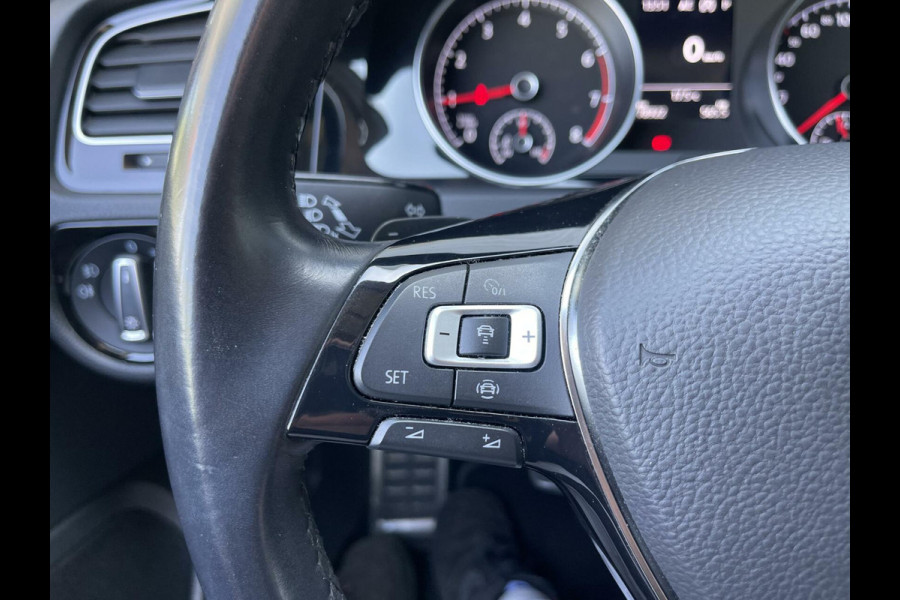 Volkswagen GOLF Variant 1.0 TSI Comfortline|DSG|PANO|ACC|STOELVERWARMING