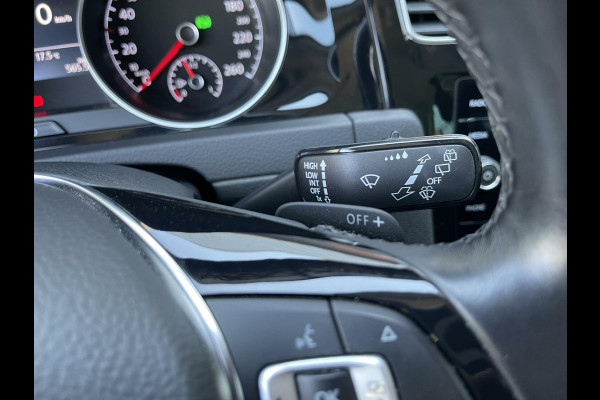 Volkswagen GOLF Variant 1.0 TSI Comfortline|DSG|PANO|ACC|STOELVERWARMING