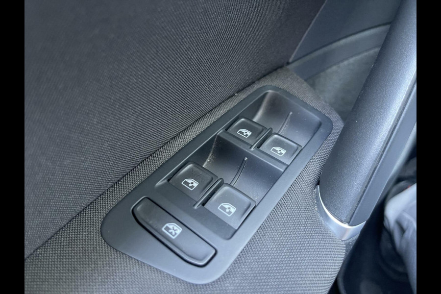 Volkswagen GOLF Variant 1.0 TSI Comfortline|DSG|PANO|ACC|STOELVERWARMING