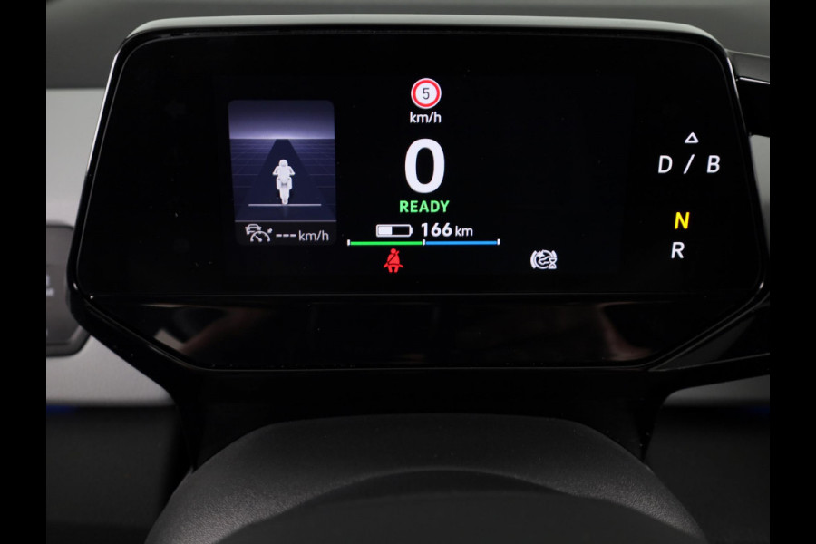 Volkswagen ID.3 First Plus 58 kWh 204 pk | Navigatie | Parkeersensoren | Achteruitrijcamera | Adaptieve cruise control | Matrix LED koplampen | Stoelverwarming |