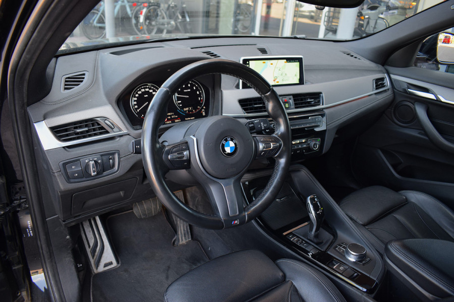 BMW X2 sDrive20i High Executive | M-Sport | Leer | HUD | Stoelverw. | Camera