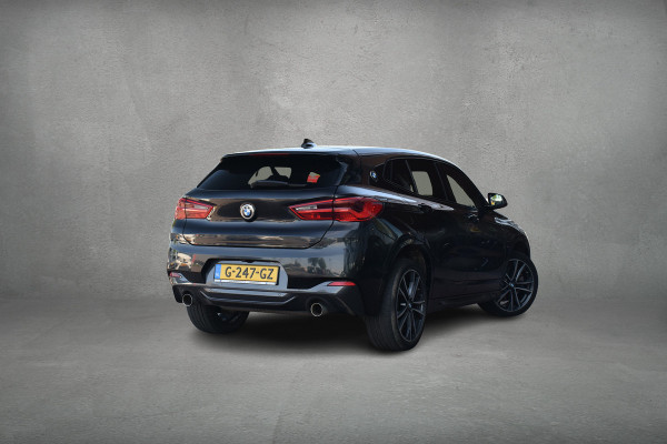 BMW X2 sDrive20i High Executive | M-Sport | Leer | HUD | Stoelverw. | Camera