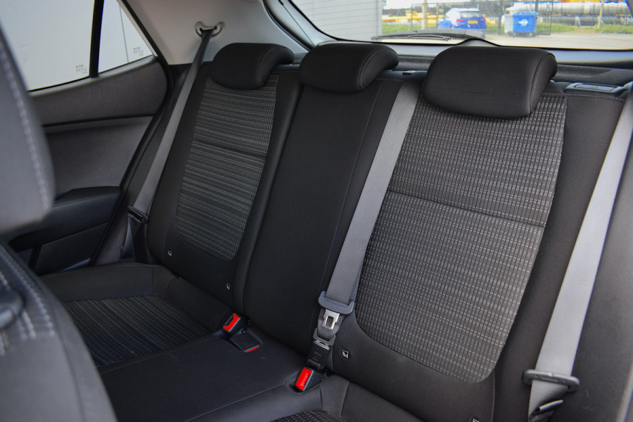 Kia Stonic 1.0 T-GDi DynamicPlusLine | Trekhaak | Apple CarPlay | Camera | Climate