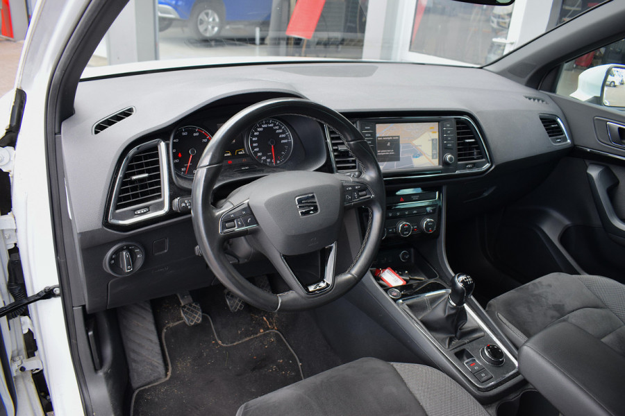 Seat Ateca 1.4 EcoTSI Xcellence | Apple CarPlay | Half Leer | Camera | Climate