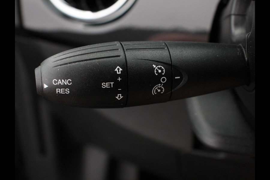 Fiat 500C 1.0 Hybrid Dolcevita Cabrio Cruise control Climate control Radio Elektrische ramen Lichtmetalen velgen