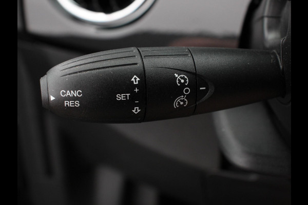 Fiat 500C 1.0 Hybrid Dolcevita Cabrio Cruise control Climate control Radio Elektrische ramen Lichtmetalen velgen