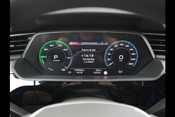 Audi e-tron Sportback 55 Quattro 408pk 95kWh Luchtvering Adaptive-Cruise Apple Carplay Android Trekhaak Elektr.Sport-Stoel+Leder/Alcantara+Verwarmd+Ge Keyless Audi sound system Lane-Assist Audi-smartphone-interface Rijstrooksensor Wifi Fase 3 Laden