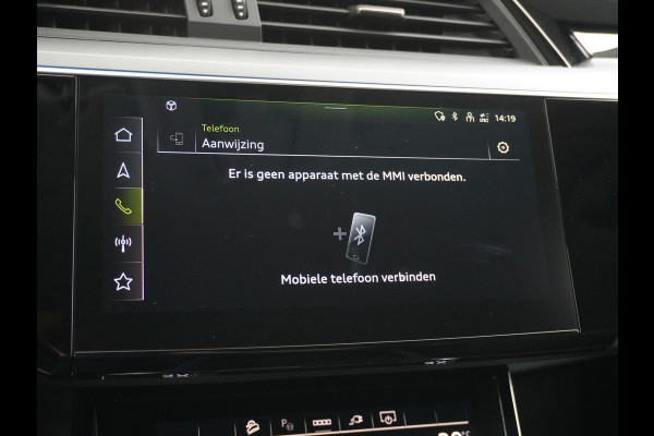 Audi e-tron Sportback 55 Quattro 408pk 95kWh Luchtvering Adaptive-Cruise Apple Carplay Android Trekhaak Elektr.Sport-Stoel+Leder/Alcantara+Verwarmd+Ge Keyless Audi sound system Lane-Assist Audi-smartphone-interface Rijstrooksensor Wifi Fase 3 Laden