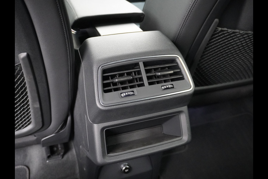 Audi e-tron Sportback 55 Quattro 408pk 95kWh Luchtvering Adaptive-Cruise Apple Carplay Android Trekhaak Elektr.Sport-Stoel+Leder/Alcantara+Verwarmd+Ge Keyless Audi sound system Lane-Assist Audi-smartphone-interface Rijstrooksensor Wifi Fase 3 Laden