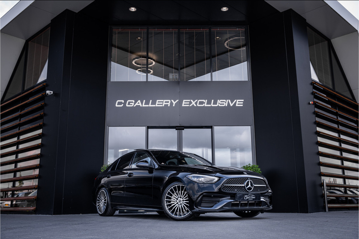 Mercedes-Benz C-Klasse 300 AMG Line - Panorama | Burmester | Cruise Control | Camera Mercedes-Benz C-Klasse 300 AMG Line - Panorama | Burmester | Cruise Control | Camera