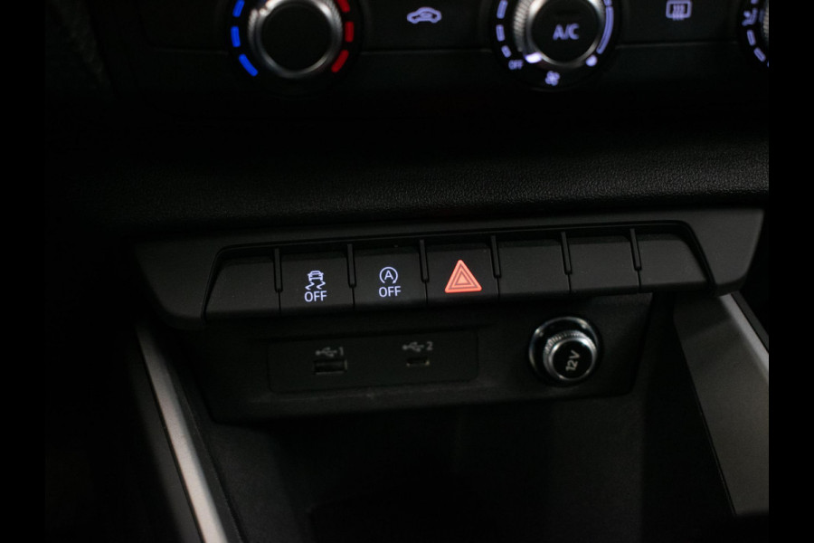Audi A1 Sportback 25 TFSI epic Sport (APPLE CARPLAY,NAVI,DIGITALE DASH,LED,CRUISE,DAB,ELEKTRISCH PAKKET,SPORTSTOELEN,LM VELGEN))