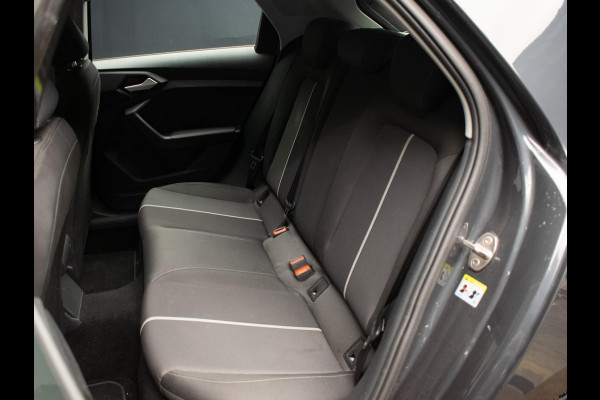 Audi A1 Sportback 25 TFSI epic Sport (APPLE CARPLAY,NAVI,DIGITALE DASH,LED,CRUISE,DAB,ELEKTRISCH PAKKET,SPORTSTOELEN,LM VELGEN))