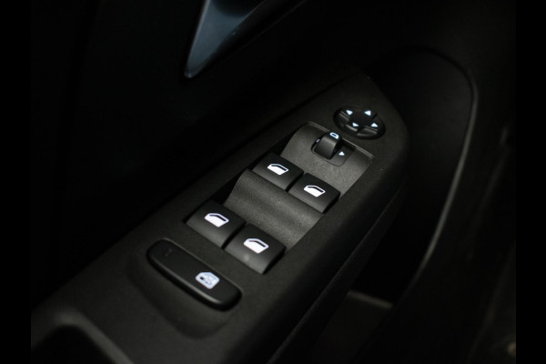 Opel CORSA-E Edition 50 kWh Sport (APPLE CARPLAY,NAVI,CRUISE,LED,KEYLESS,LANE ASSIST,PDC,LEDER,BLACKPACK,SPORTSTOELEN,NETTE STAAT)