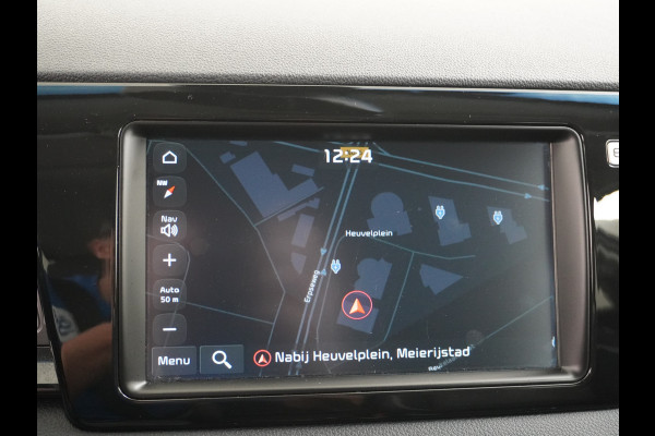 Kia e-Niro 64kWh 204PK Leder Camera Adaptive-Cruise Warmtepomp Apple Carplay Android Auto Navi Ecc DAB Pdc Executive-Line Stoel Verwarming/ Keyless Led Achterbank+Stuur Verwarming Dodehoek assistent Regen-Lichtsensor JBL-Soundsystem Bluetooth Draadloze tel.lader Lmv 17" 1e Eigenaar! Krachtige en zuinige aandrijflijn met grootste accu! €45.000 Nieuw