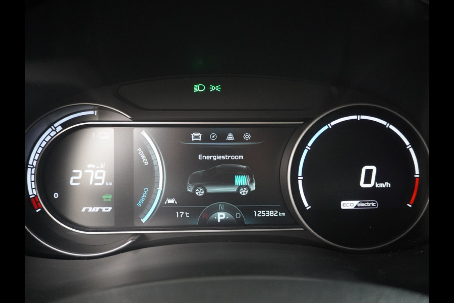 Kia e-Niro 64kWh 204PK Leder Camera Adaptive-Cruise Warmtepomp Apple Carplay Android Auto Navi Ecc DAB Pdc Executive-Line Stoel Verwarming/ Keyless Led Achterbank+Stuur Verwarming Dodehoek assistent Regen-Lichtsensor JBL-Soundsystem Bluetooth Draadloze tel.lader Lmv 17" 1e Eigenaar! Krachtige en zuinige aandrijflijn met grootste accu! €45.000 Nieuw