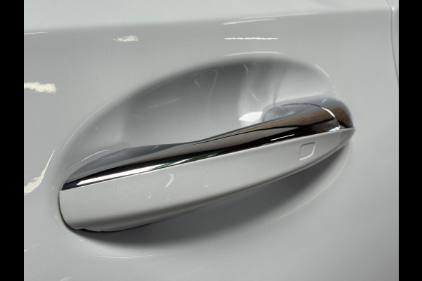 Mercedes-Benz A-Klasse 220 4MATIC Premium Plus AMG Night | Pano | Keyless | Sfeerverlichting | Memory seats